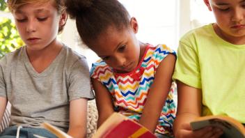 Should Kids Pick Their Own Reading Texts?