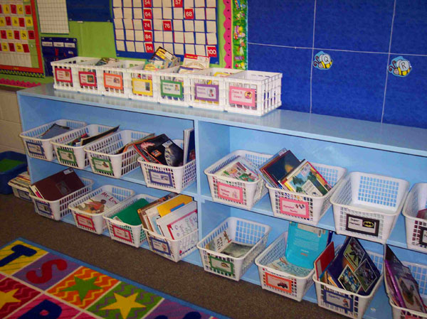 K-3 classroom library showing labels on bins