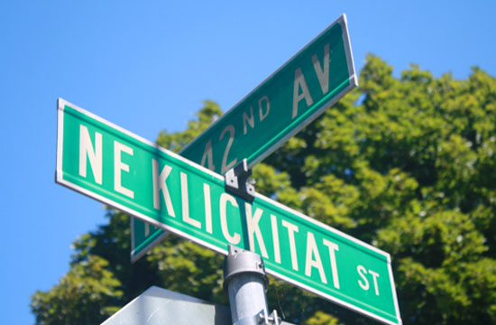 Klickitat Street sign