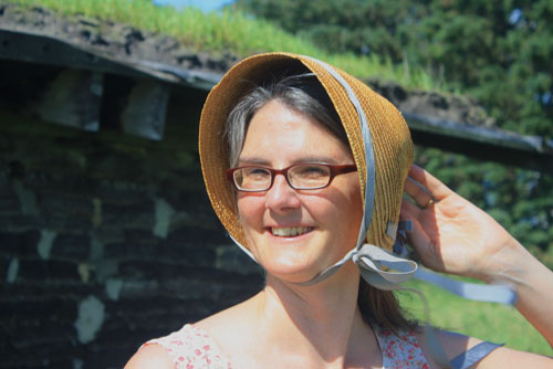 Rachael in a poke bonnet