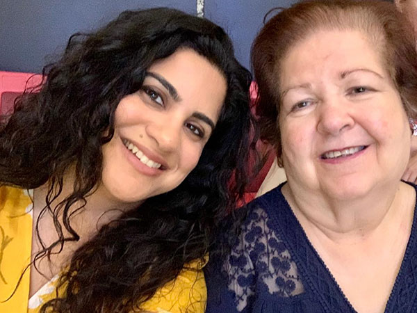 Children's author Hena Kahn and her mother